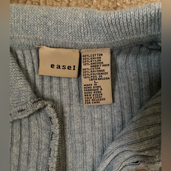 Beautiful soft ribbed knit top - Picture 5 of 5